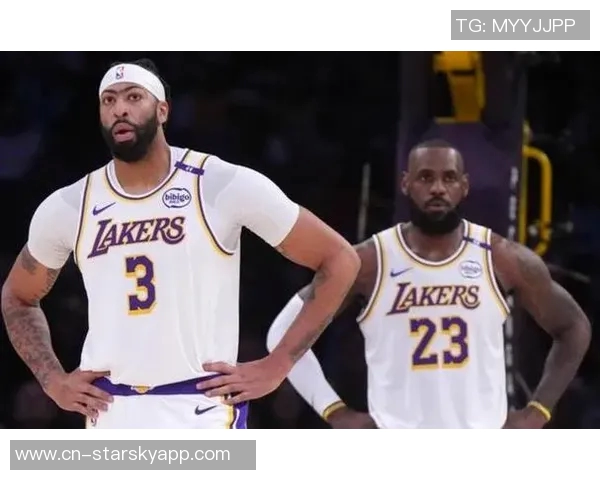 黄蜂官方宣布签约NCAA得分王埃里克狄克逊前湖人球员重返赛场 黄蜂官方宣布签约NCAA得分王埃里克狄克逊前湖人球员重返赛场