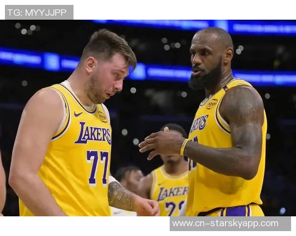 湖人训练营开局一周半磨合进度不如预期表现堪忧 湖人训练营开局一周半磨合进度不如预期表现堪忧