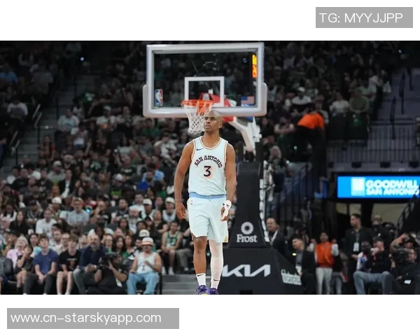 保罗谈快船生涯兼顾家庭与职业生涯的完美平衡之道 保罗谈快船生涯兼顾家庭与职业生涯的完美平衡之道