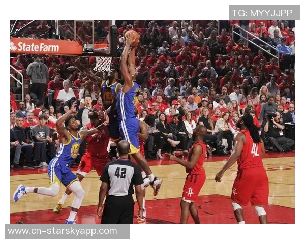 萨拉夫表现不佳半场仅得2分3助攻却犯规5次显露稚嫩状态