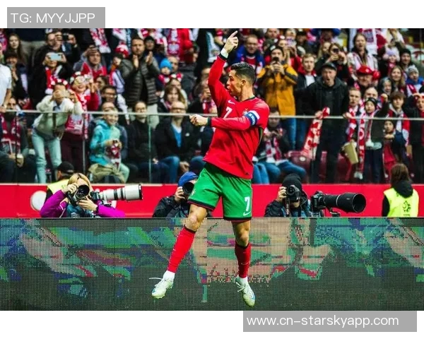 C罗分享葡萄牙队训练瞬间全力备战世预赛坚定信念不负使命