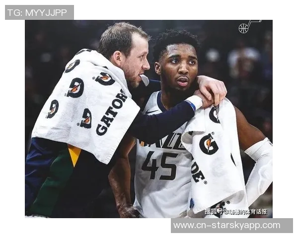 康利赞华子休赛期积极组织训练展现领袖气质显著提升 康利赞华子休赛期积极组织训练展现领袖气质显著提升