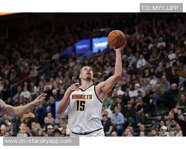 约基奇创历史第二佳绩12次三双35分15篮板10助攻仅次于罗伯特森 约基奇创历史第二佳绩12次三双35分15篮板10助攻仅次于罗伯特森