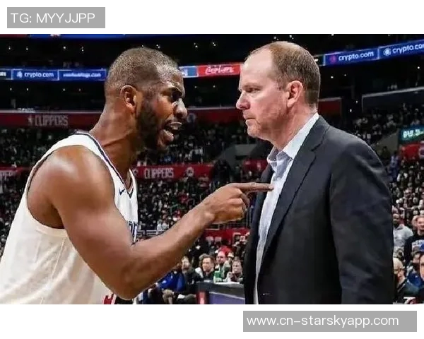 卢指导赞保罗成就卓越9次最佳防守阵容与助攻王荣誉并存 卢指导赞保罗成就卓越9次最佳防守阵容与助攻王荣誉并存